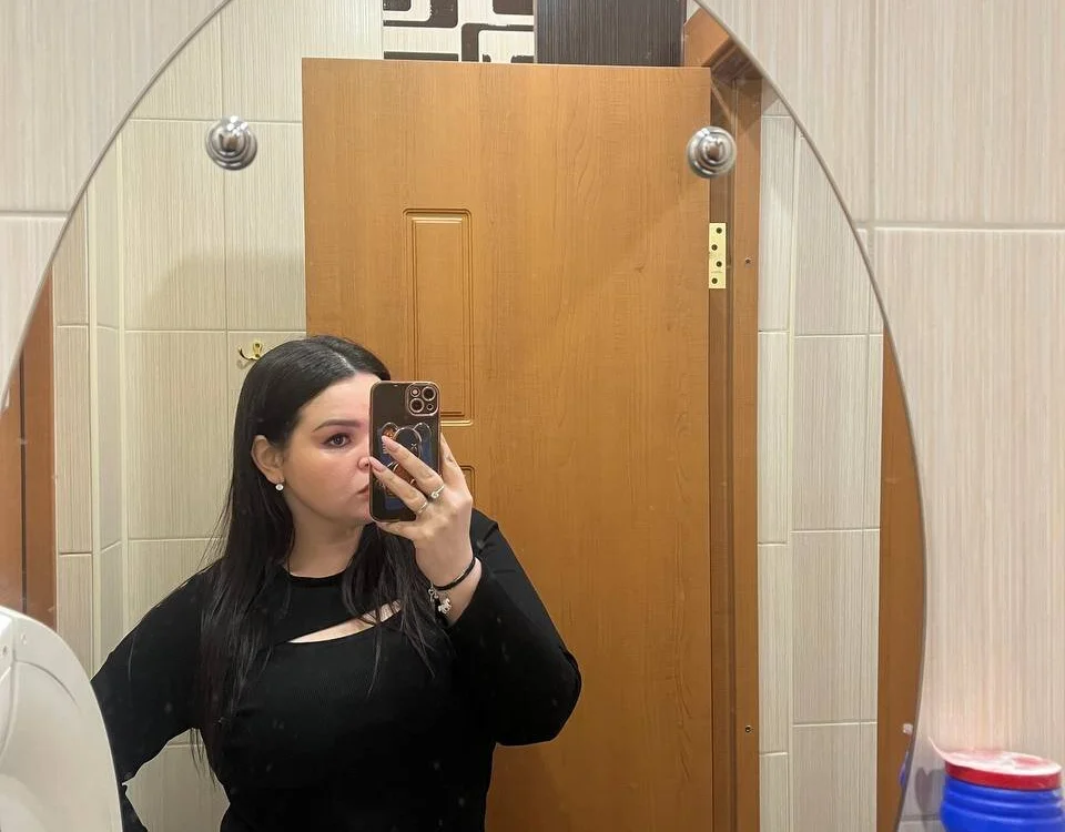 Offline XXX chat modela ElizaMoon01__