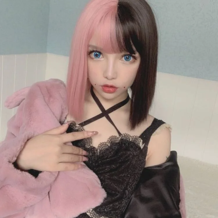 qa_validate_kyc_model's Offline XXX Chat