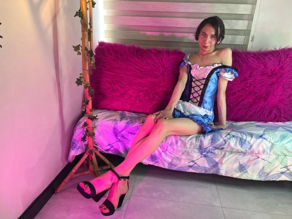 najimi_uwu's Offline XXX Chat