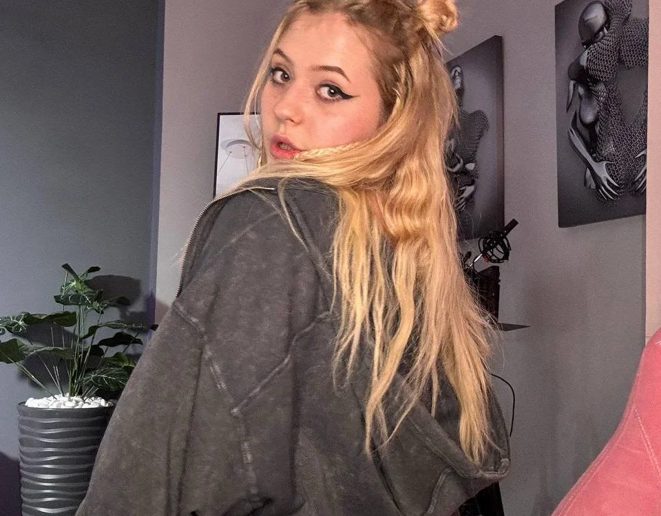 LinaQik offline XXX-chatje