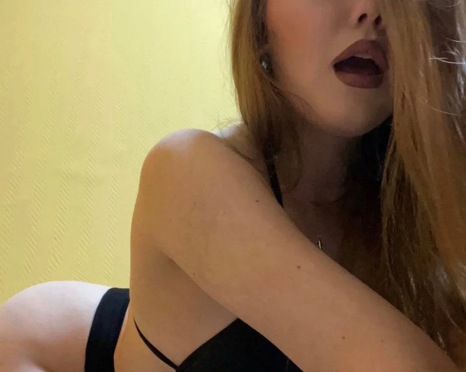 Lina_deels offline XXX-chat