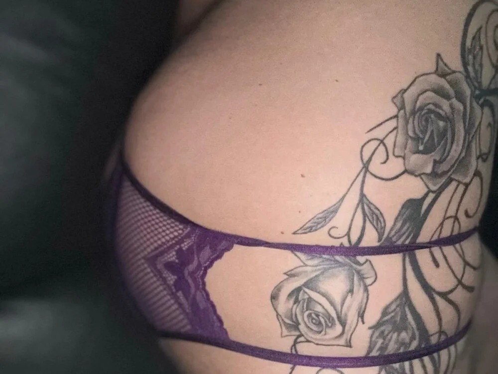 Lilly-Noir Chat XXX offline