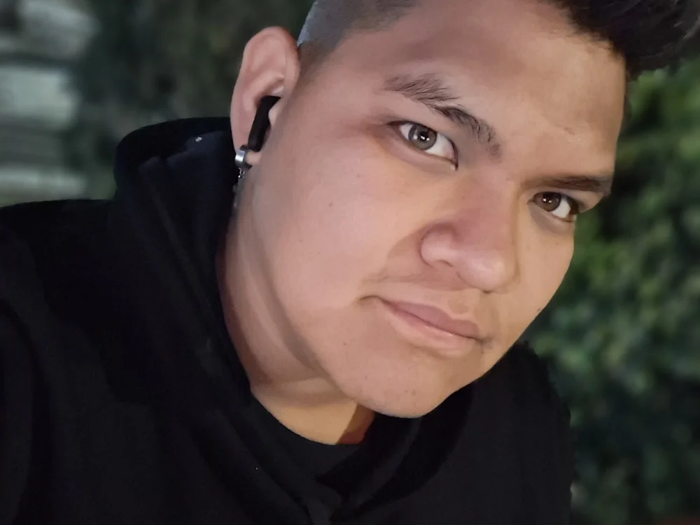 renox_22's Offline Chat Room