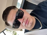 Sweetdickwill's webcam live show