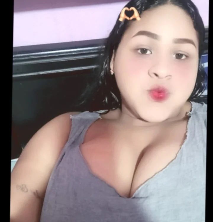 shakia_16's Offline Chat Room