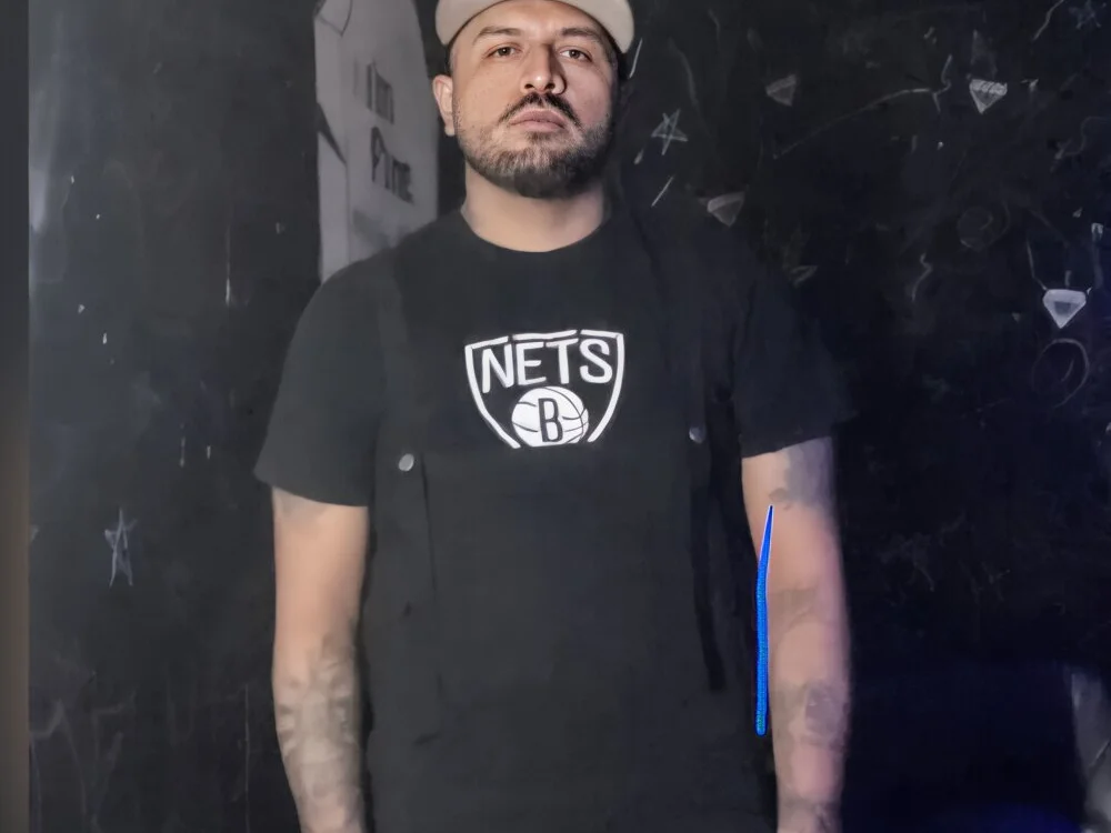 Offline XXX chat johnboones10