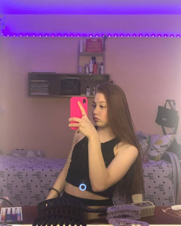 JaniseWattley offline chatrum