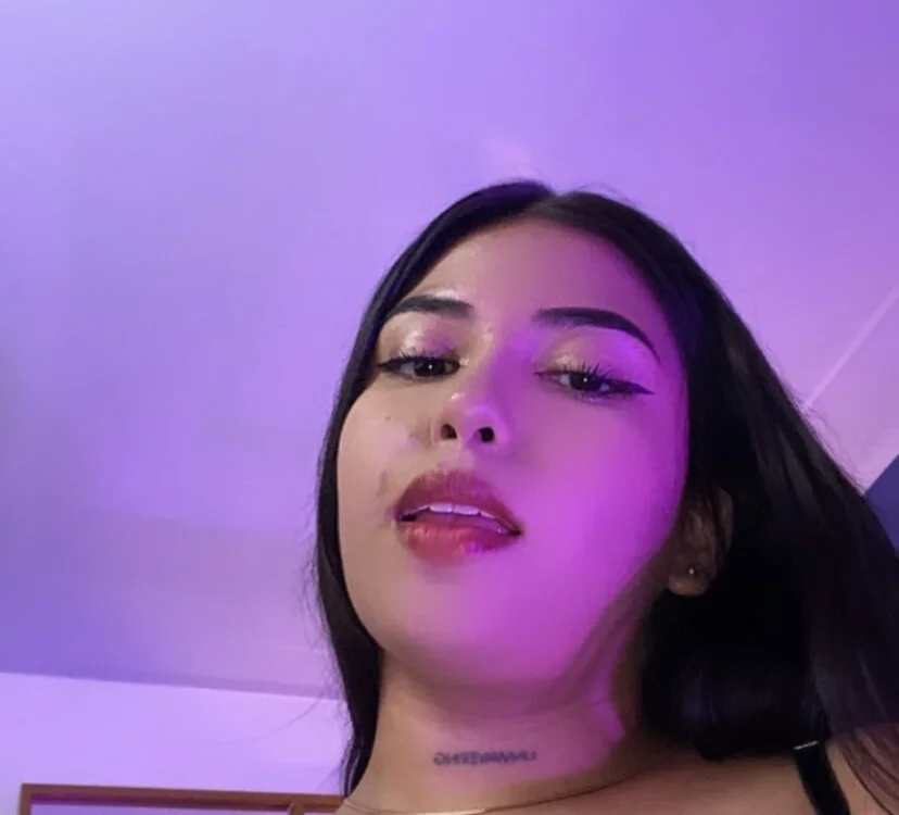 taliana_carter offline chatrum