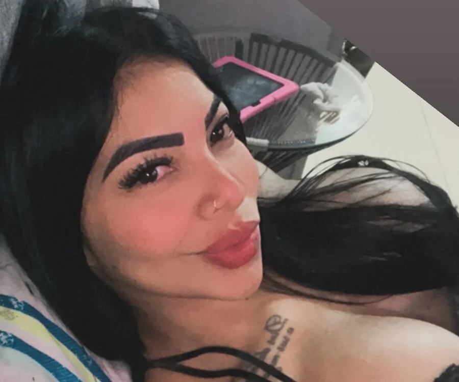 KendralCollin's Offline XXX Chat