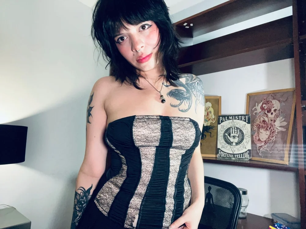 BabySixxxx's Offline XXX Chat