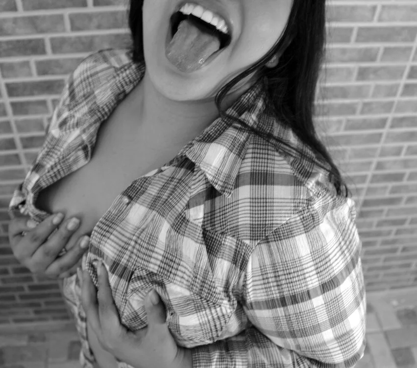 lucy_rosse69 offline chatrum