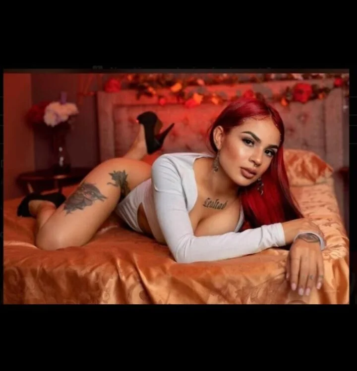 maddie_angels' Offline XXX Chat