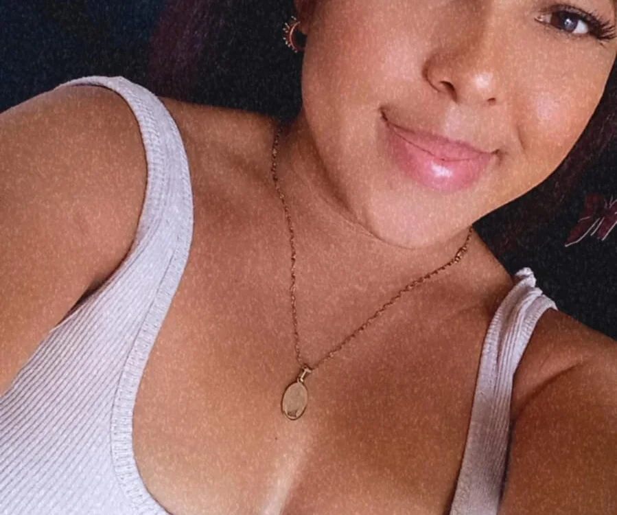 kloe_97's Offline XXX Chat