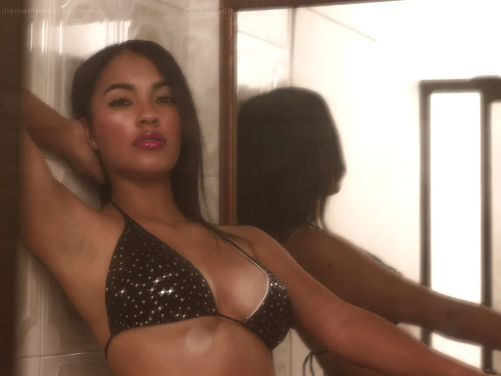 AmyJohnsonn7's Offline XXX Chat