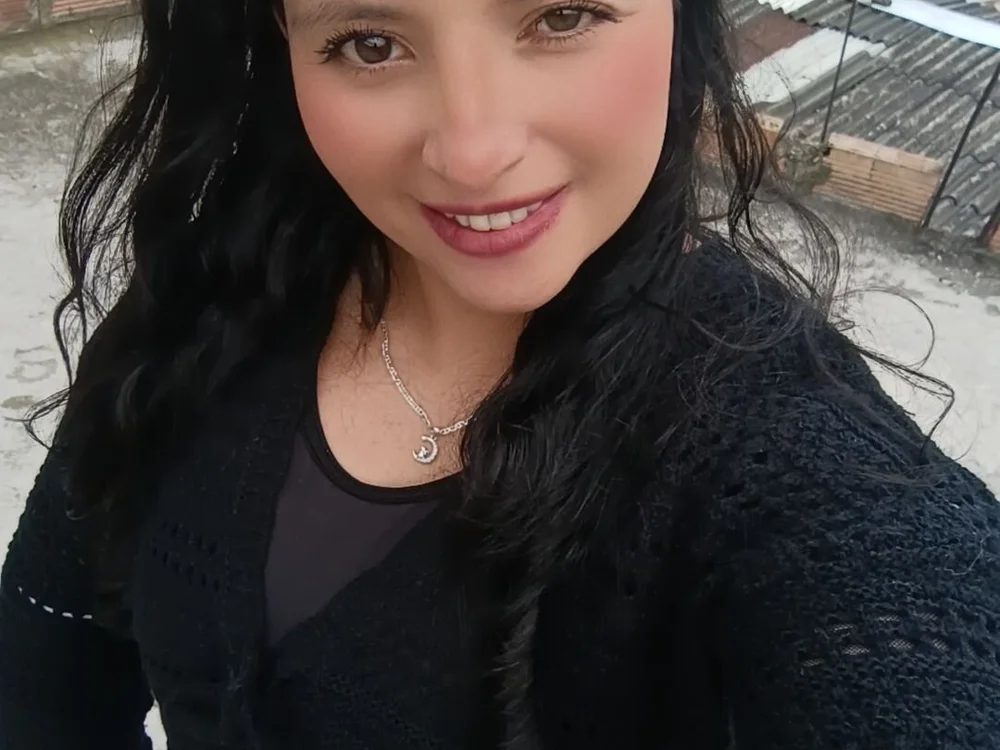 Elena_law offline chatrum