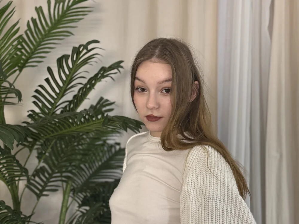 VenaLammon Offline XXX chat