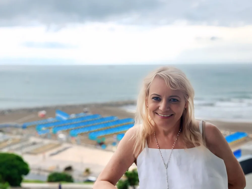 MatureElegantWidow Offline XXX-chat