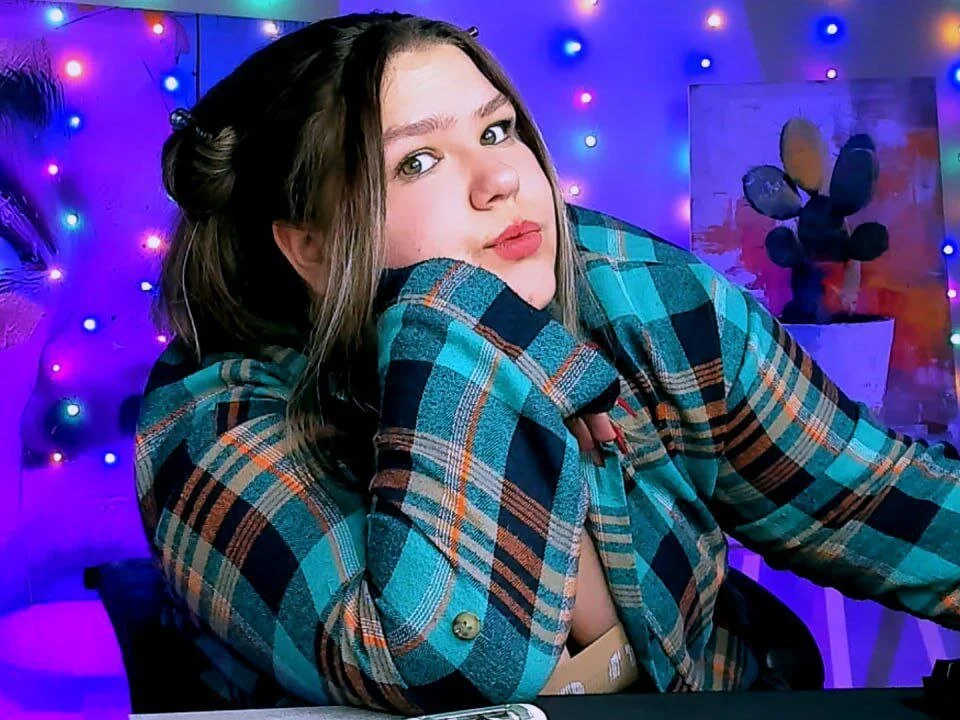 SofiRoce Chat XXX offline