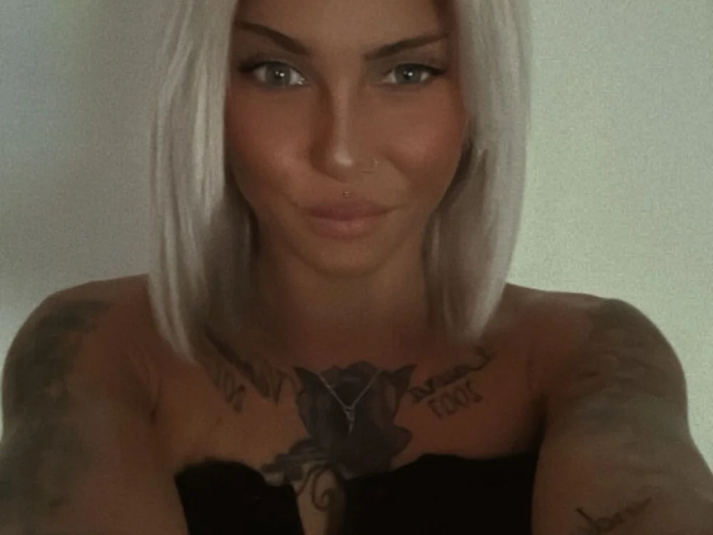 Chatroom XXX hors ligne de SuzieBerger