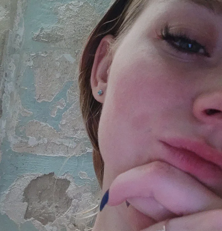 Offline chatovací místnost Hayleh_BaBe