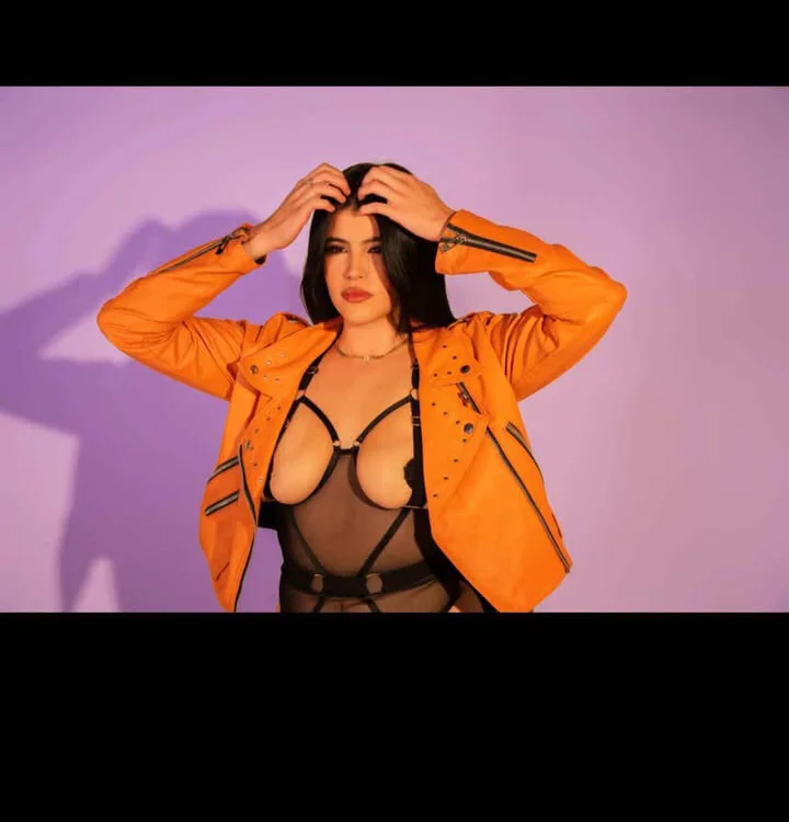 Gia_Malkova__ cam model