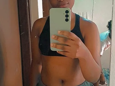 zaharacutie on StripChat