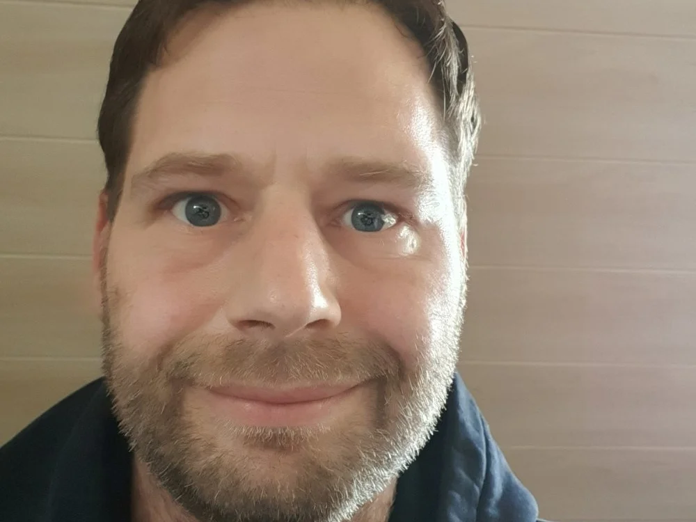 Zauberstab8 Obrolan XXX Offline