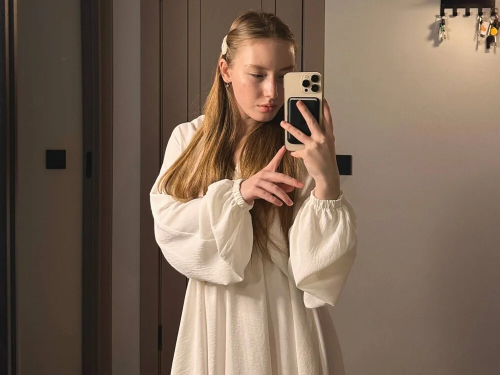 Anna_KareのライブXXXチャット