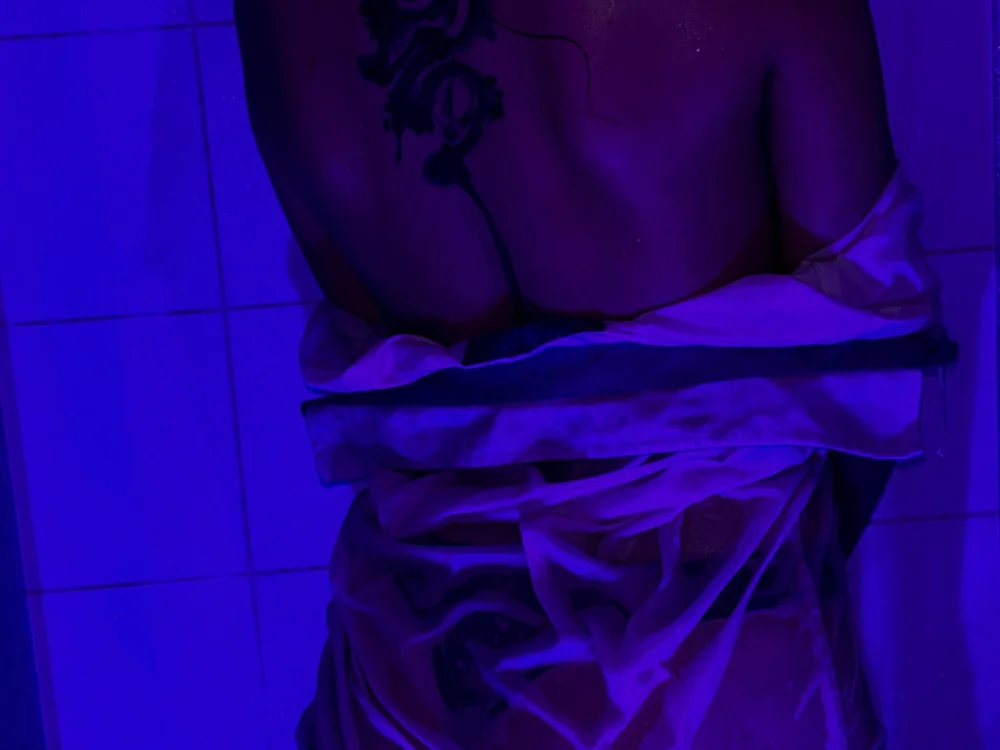 Offline XXX chat modela LARICSABLUE18