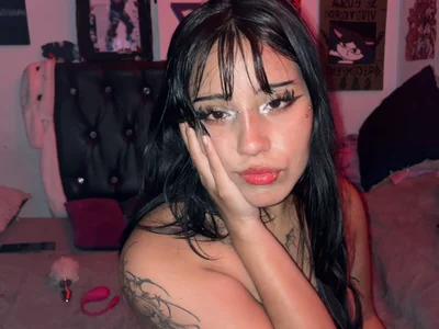 Violett_Danteex