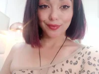 Shyru_and_Lola webcam