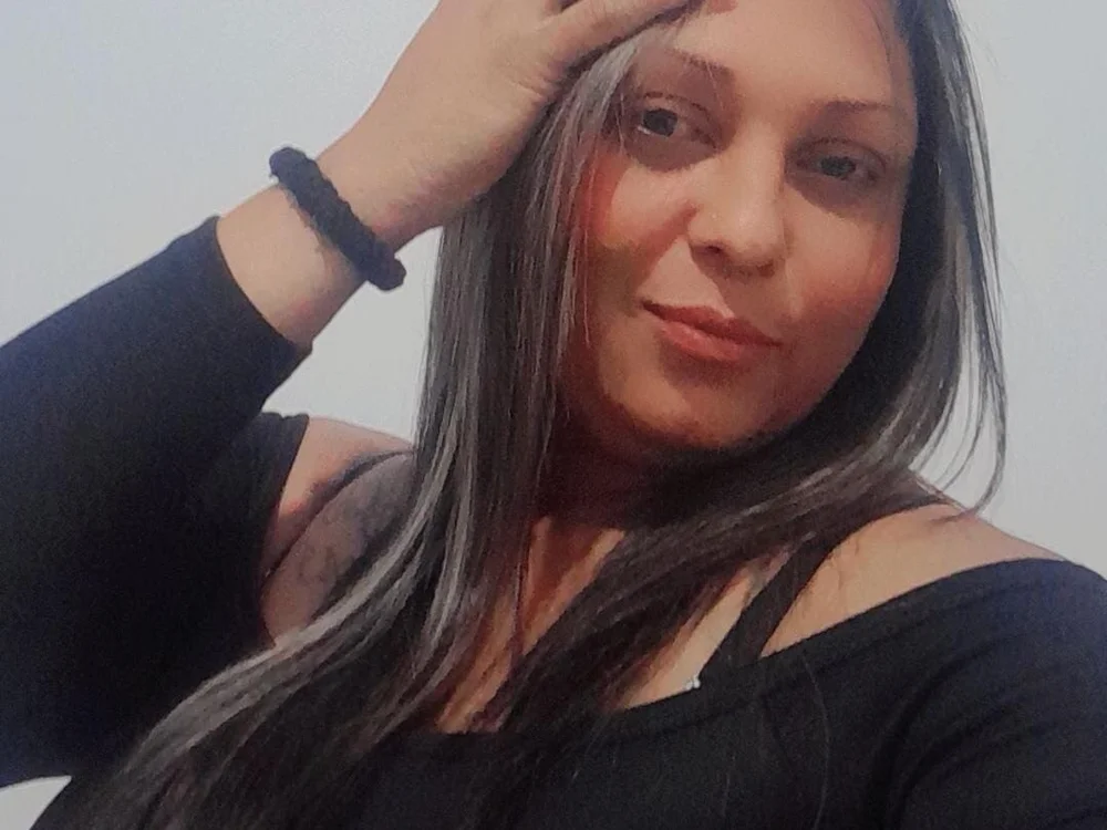 Estefani_hott offline chatrum
