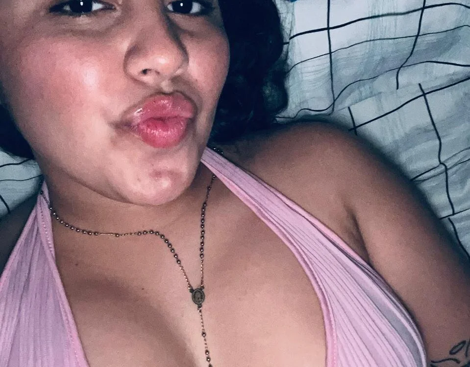 juliana-hot's Offline XXX Chat