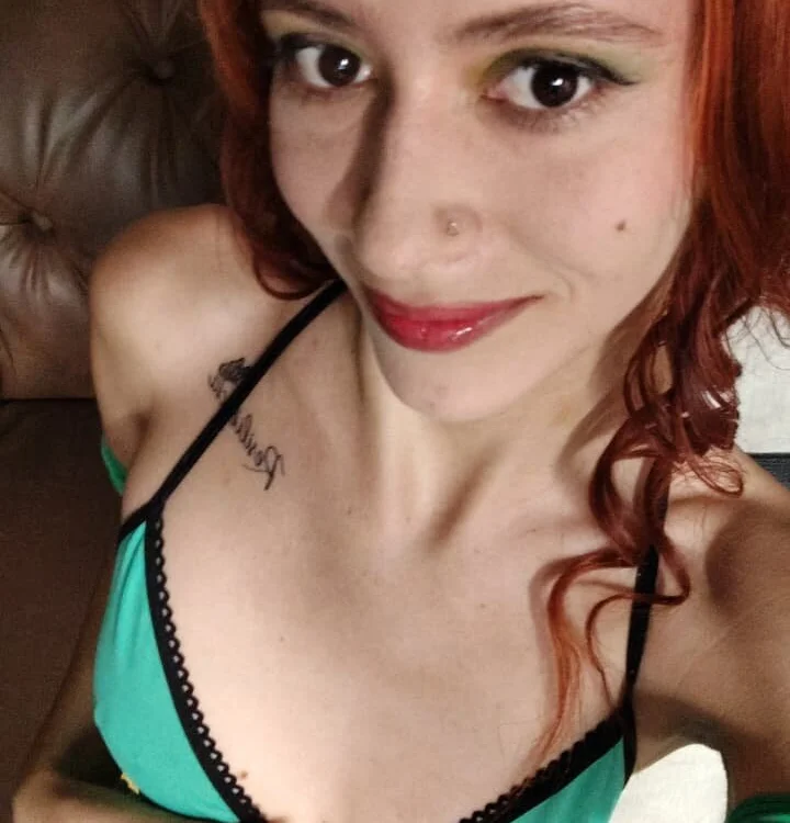 Chat XXX offline de Sasha_Red_