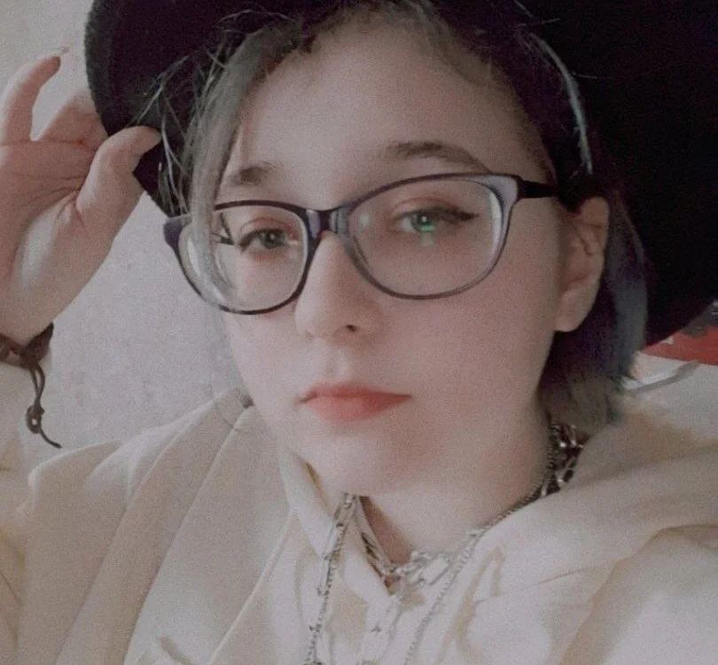 Aleks-caster cam model