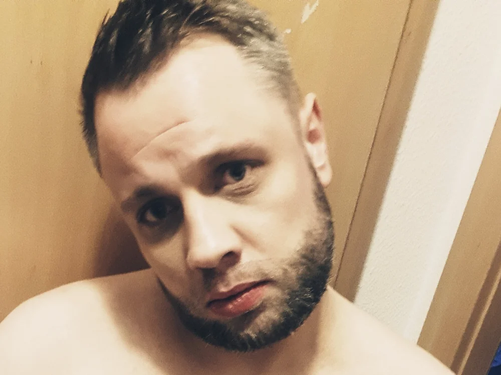 Pulp_Fickchen offline XXX-chatje