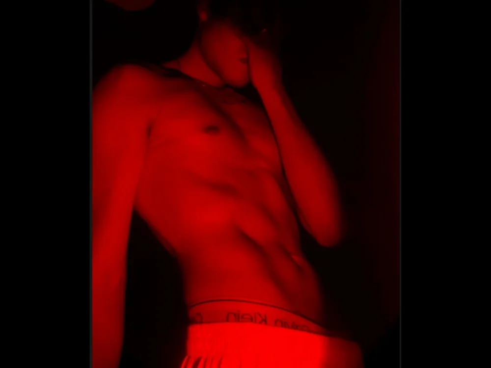 Maycol_27: συνομιλία ΧΧΧ εκτός σύνδεσης