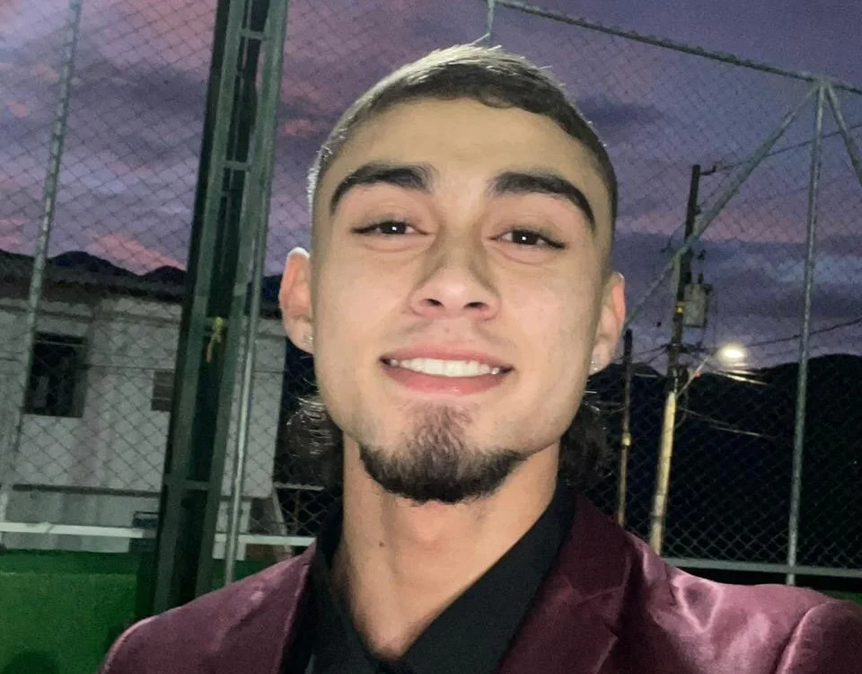 Boy_polla333 Offline XXX Chat