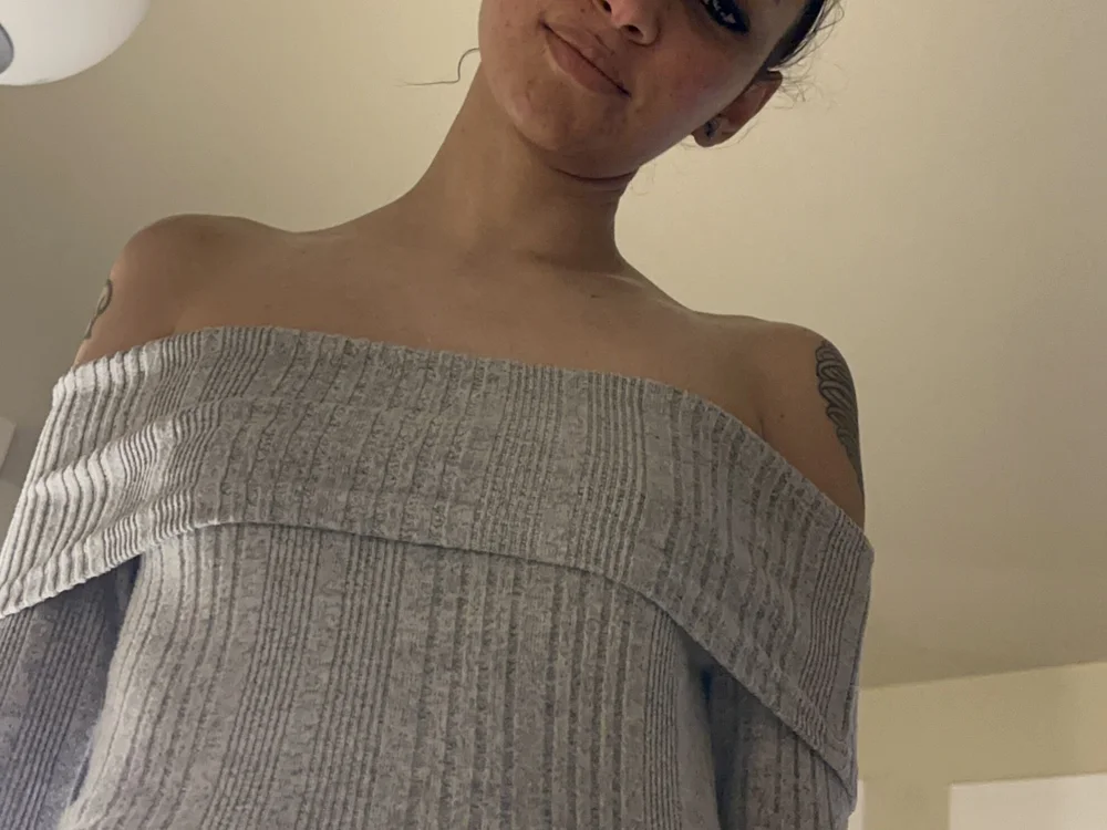 Vyoletvixxen's Offline XXX Chat