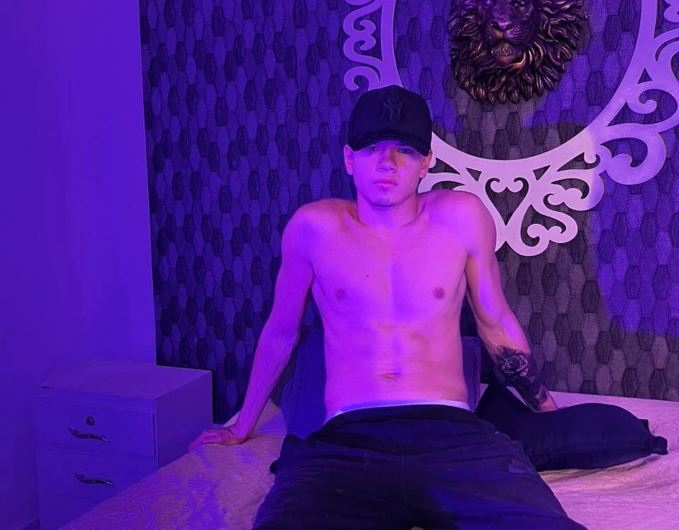 Erick__1 Offline XXX Chat