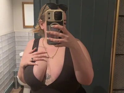 alexiablackkxx on StripChat