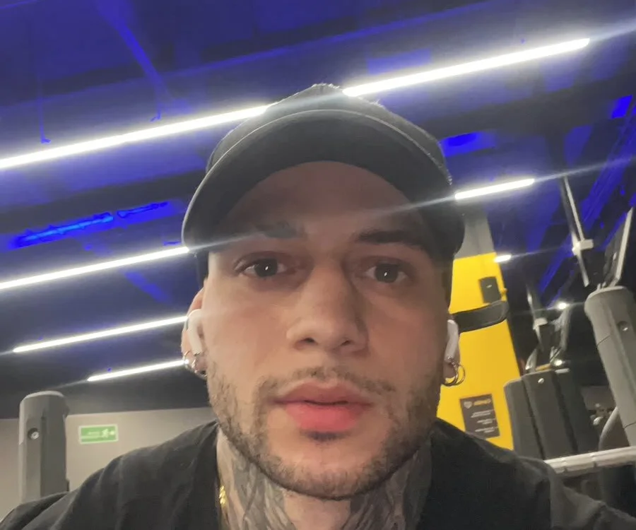 michael_fx1n Offline XXX chat