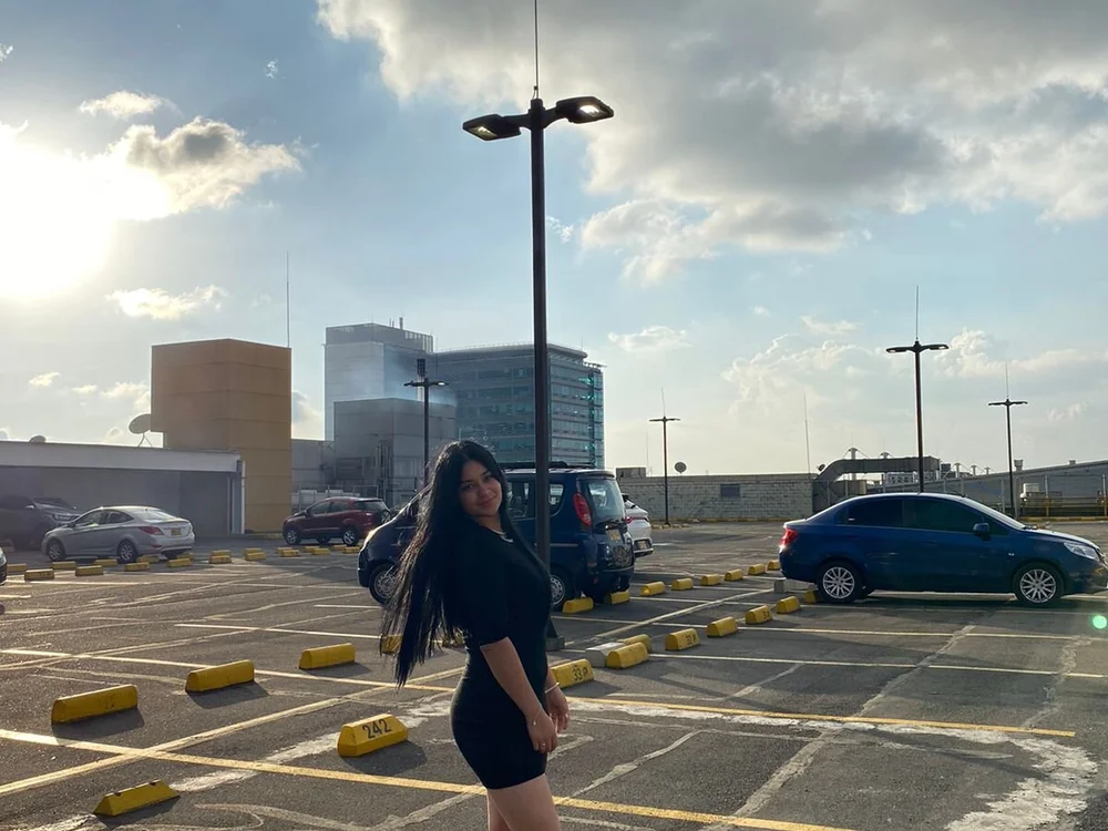 AmiraWoodz's Offline XXX Chat