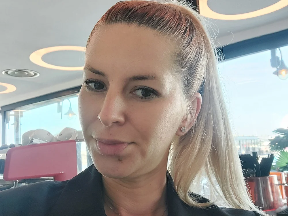 joana107 offline chatrum