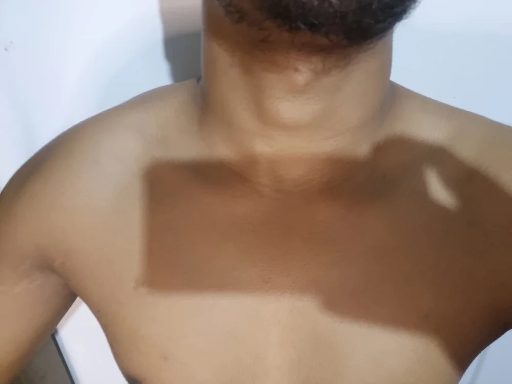 Luci_Ri1's Offline XXX Chat