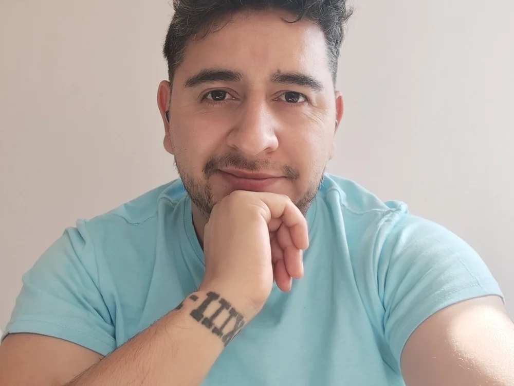 cabezagrande's Offline Chat Room