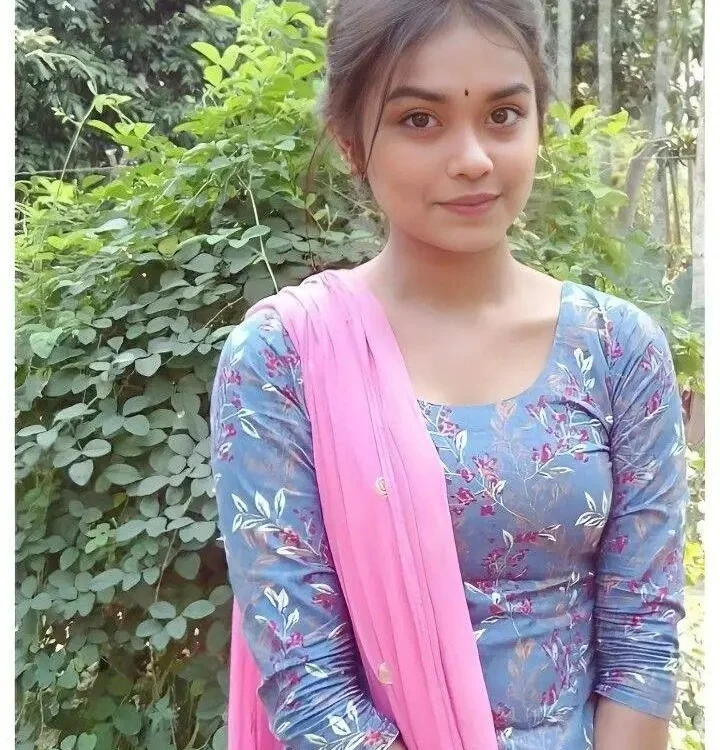 Jhunaki_789's Offline XXX Chat