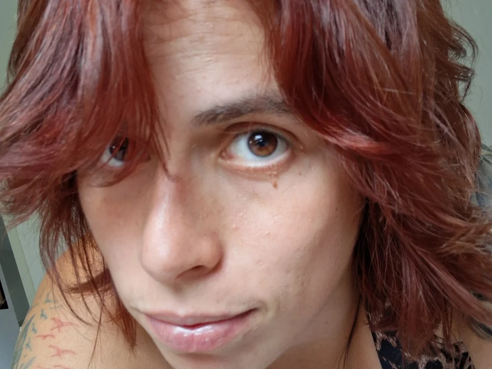NymphomaninGinger's Offline Chat Room