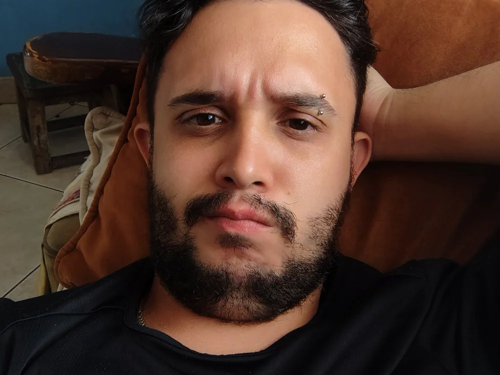 Juancho66boy offline chatrum