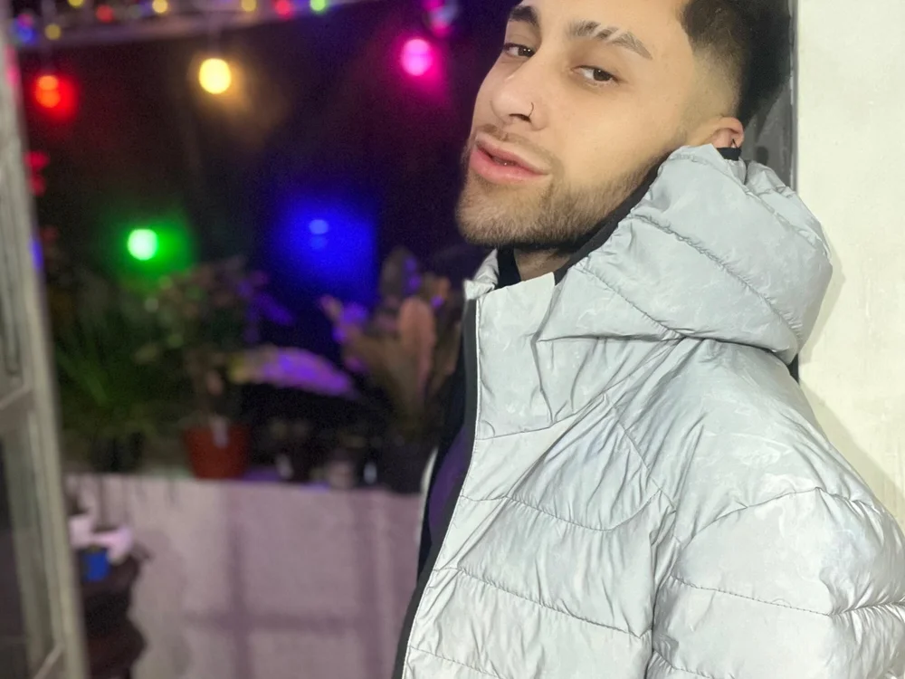 Offline chatovací místnost Miisa23